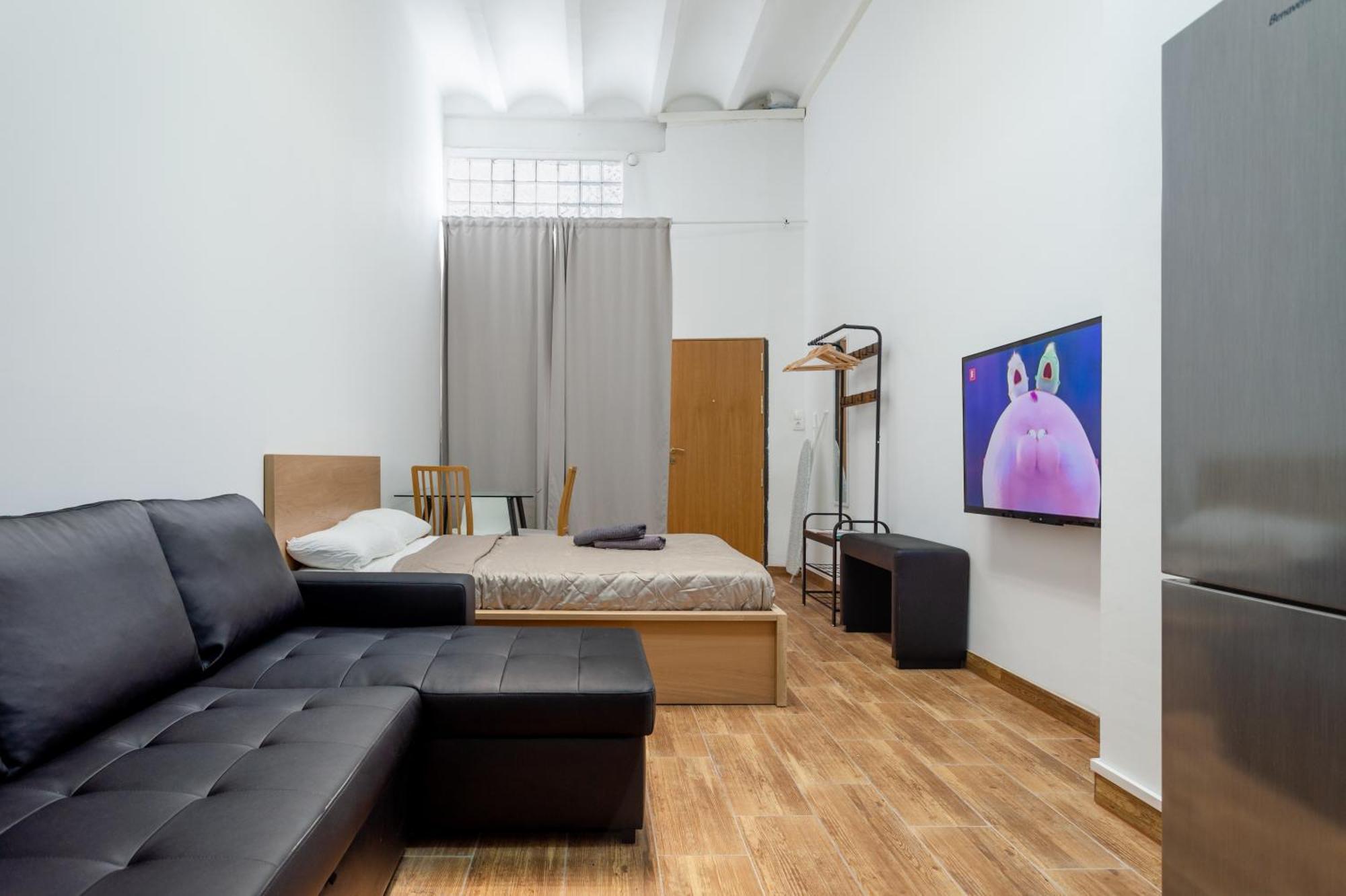 Camp Nou & Fira Business Lofts Aparthotel L'Hospitalet de Llobregat Exterior photo